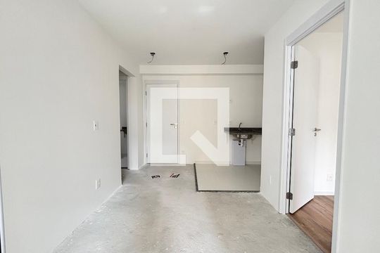 Sala/Cozinha de apartamento à venda com 2 quartos, 42m² em Campo Belo, São Paulo