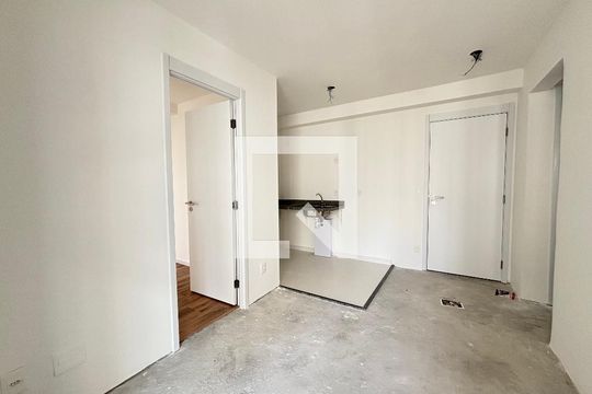 Sala/Cozinha de apartamento à venda com 2 quartos, 42m² em Campo Belo, São Paulo