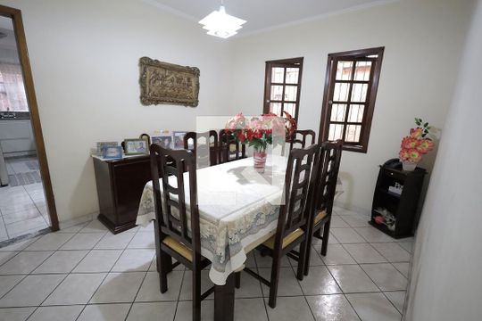 Sala de Jantar de casa à venda com 3 quartos, 173m² em Jardim Ocara, Santo André