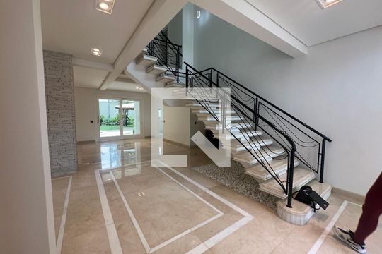 Sala de casa de condomínio à venda com 4 quartos, 500m² em Alphaville Residencial Um, Barueri