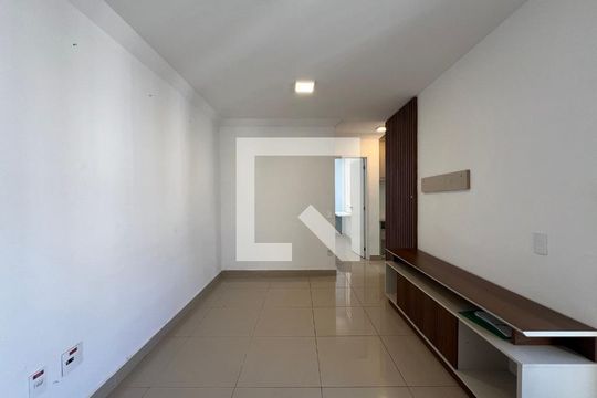 Apartamento à venda com 2 quartos, 60m² em Planalto, Belo Horizonte