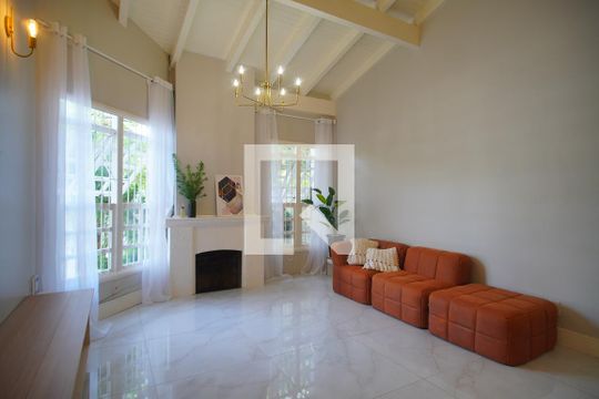Casa para alugar com 4 quartos, 388m² em Pinheiro, São Leopoldo