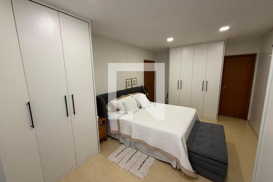 Quarto de casa à venda com 3 quartos, 123m² em Méier, Rio de Janeiro