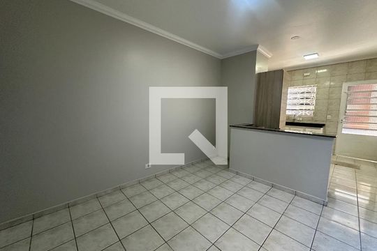 Sala de casa à venda com 2 quartos, 150m² em Vila Pindorama, Barueri