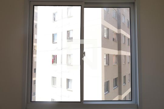 Quarto 1 de apartamento à venda com 2 quartos, 34m² em Guaianazes, São Paulo