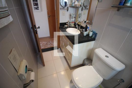 Suite Quarto 1 de apartamento à venda com 3 quartos, 109m² em Inconfidentes, Contagem