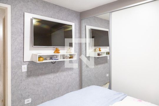 Apartamento à venda com 2 quartos, 44m² em Vila Galvão, Guarulhos