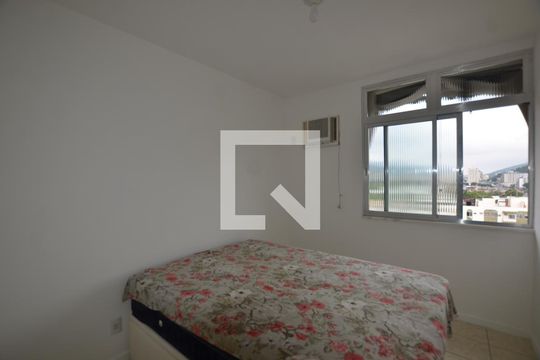 Quarto 2 de apartamento para alugar com 2 quartos, 62m² em Campinho, Rio de Janeiro