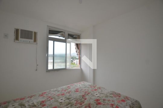 Quarto 2 de apartamento para alugar com 2 quartos, 62m² em Campinho, Rio de Janeiro
