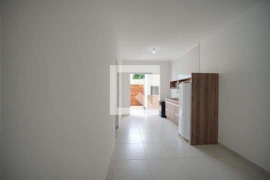 Sala/cozinha de apartamento para alugar com 2 quartos, 85m² em Ingleses do Rio Vermelho, Florianópolis