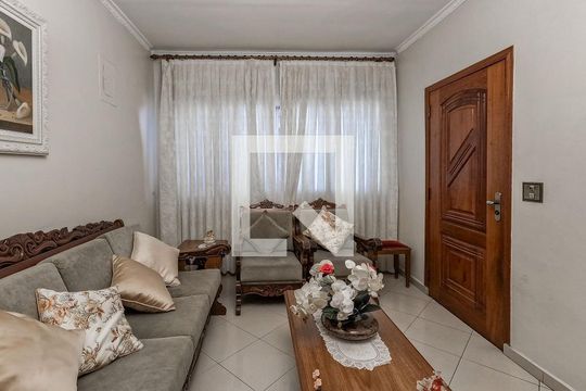 Casa à venda com 3 quartos, 200m² em Jardim Marisa, São Paulo