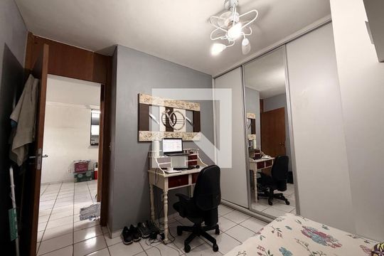 Apartamento à venda com 2 quartos, 55m² em Qn 12c, Brasília