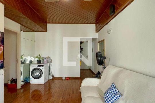 Sala de apartamento à venda com 2 quartos, 93m² em Pinheiros, São Paulo