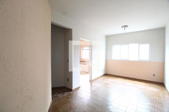 Apartamento para alugar com 3 quartos, 97m² em Cazeca, Uberlândia