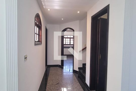 Sala de casa à venda com 3 quartos, 219m² em Vila Jordanopolis, São Bernardo do Campo