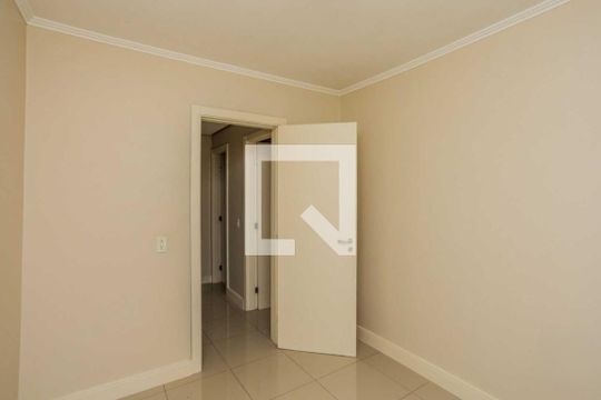 Quarto 2 de apartamento para alugar com 3 quartos, 72m² em Jardim Mauá, Novo Hamburgo