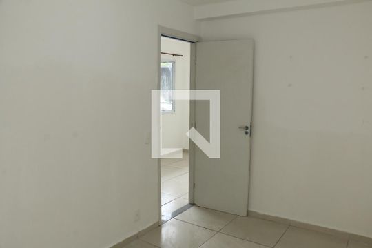 Quarto de apartamento para alugar com 2 quartos, 56m² em Ponto Chic, Nova Iguaçu