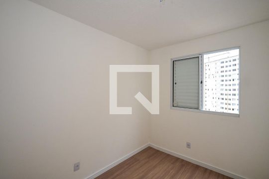Quarto 1 de apartamento para alugar com 2 quartos, 44m² em Vila Suzana, São Paulo