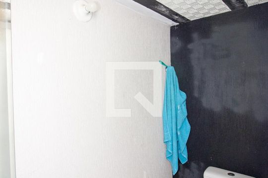 Lavabo de casa à venda com 5 quartos, 180m² em Parque Maracana, Contagem