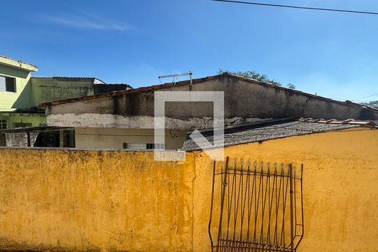 Sala Vista de casa à venda com 4 quartos, 250m² em Jardim Silvana, Santo André