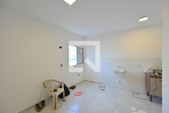Sala/Quarto de kitnet/studio para alugar com 1 quarto, 16m² em Vila do Encontro, São Paulo