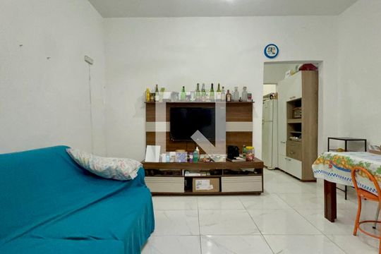 Sala de casa para alugar com 3 quartos, 130m² em Cerqueira César, São Paulo