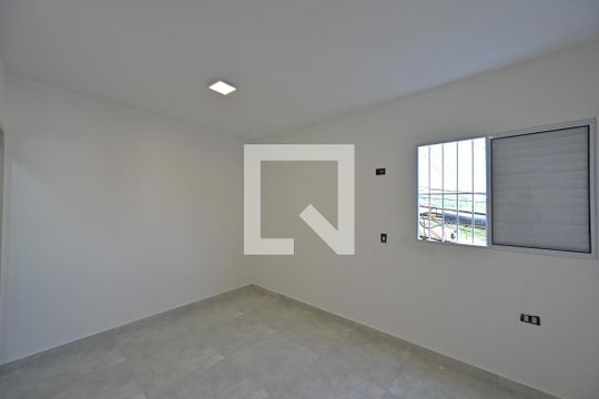 Sala/Quarto de kitnet/studio para alugar com 1 quarto, 16m² em Vila do Encontro, São Paulo