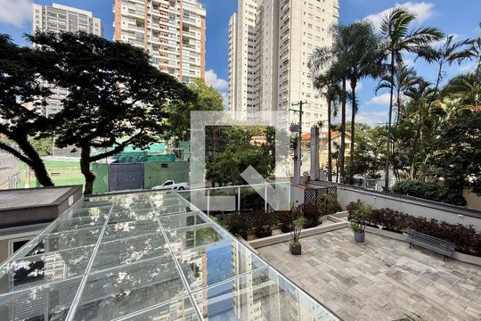 Vista  de apartamento à venda com 3 quartos, 100m² em Vila Cordeiro, São Paulo