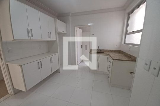 Apartamento à venda com 2 quartos, 74m² em Centro, Campinas