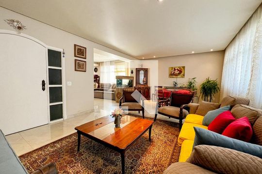 Sala de apartamento à venda com 4 quartos, 220m² em Serra, Belo Horizonte
