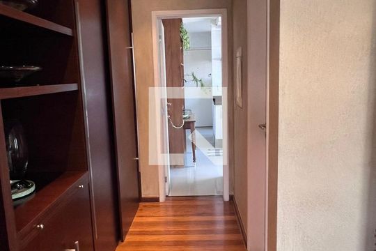 Sala de apartamento à venda com 2 quartos, 122m² em Itaim Bibi, São Paulo