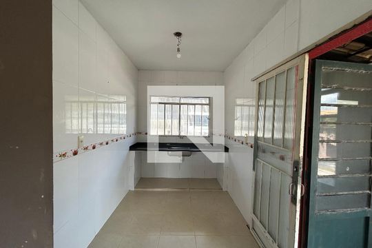 Casa de Condomínio à venda com 6 quartos, 250m² em Quintas do Jacubá, Contagem