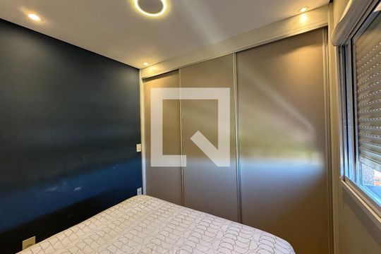 Quarto 1 de apartamento à venda com 2 quartos, 50m² em Jardim Roberto, Osasco