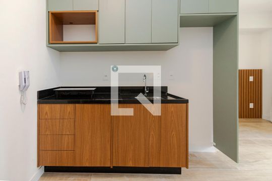 Studio de kitnet/studio para alugar com 1 quarto, 26m² em Cidade Monções, São Paulo
