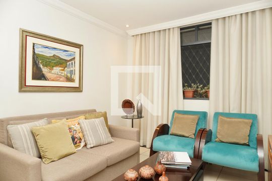 Sala  de apartamento à venda com 3 quartos, 85m² em Cidade Nova, Belo Horizonte