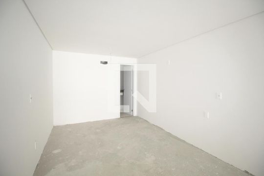 Suíte 1 de apartamento à venda com 1 quarto, 83m² em Rio Branco, Porto Alegre