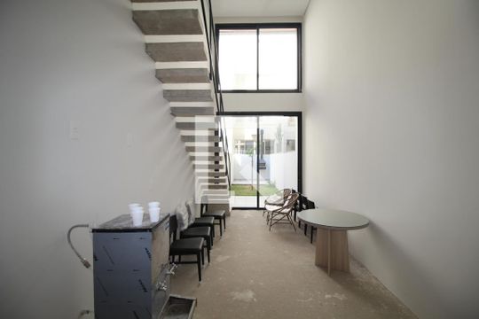 Sala de apartamento à venda com 1 quarto, 83m² em Rio Branco, Porto Alegre