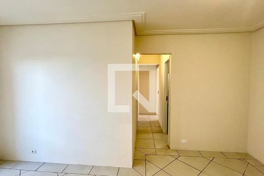 Sala de apartamento à venda com 3 quartos, 78m² em Vila Rosalia, Guarulhos
