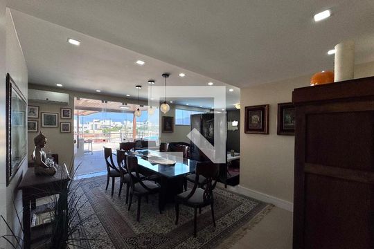 Sala de apartamento para alugar com 3 quartos, 240m² em Recreio dos Bandeirantes, Rio de Janeiro