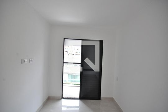 Quarto 1 de apartamento à venda com 2 quartos, 45m² em Vila Rosa, São Paulo