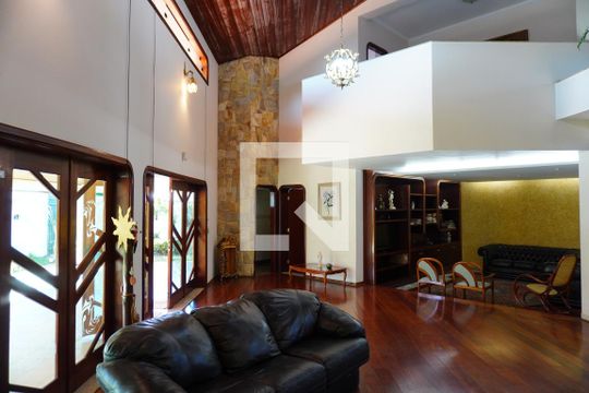 Sala 1 de casa para alugar com 5 quartos, 542m² em Chácara Machadinho Ii, Americana