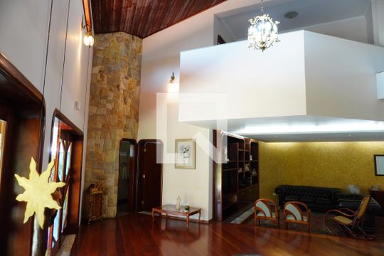 Sala 1 de casa para alugar com 5 quartos, 542m² em Chácara Machadinho Ii, Americana