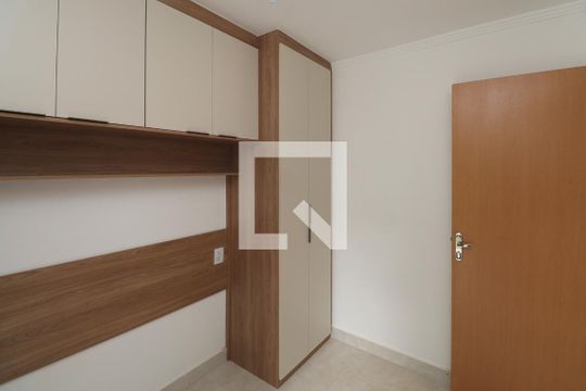 Quarto 2 de apartamento à venda com 2 quartos, 45m² em Vila Rosa, São Paulo