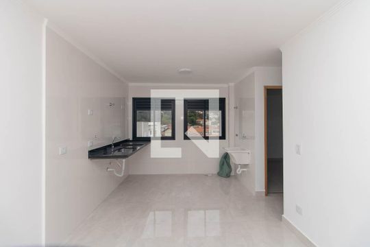 Sala/Cozinha de apartamento à venda com 2 quartos, 42m² em Vila Rosa, São Paulo