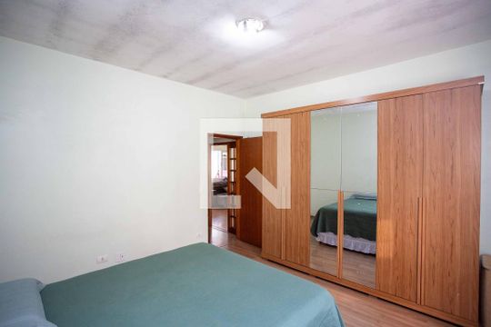 Quarto 1 de casa à venda com 2 quartos, 500m² em Centro, Diadema