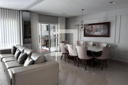 Sala de casa de condomínio para alugar com 4 quartos, 260m² em Granja Marileusa, Uberlândia