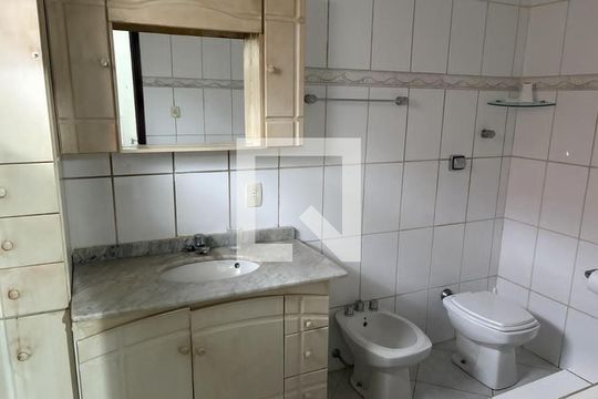 Banheiro de casa à venda com 3 quartos, 220m² em Tucuruvi, São Paulo