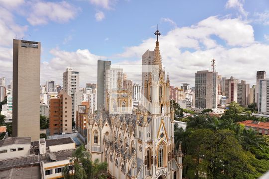Apartamento à venda com 3 quartos, 100m² em Lourdes, Belo Horizonte