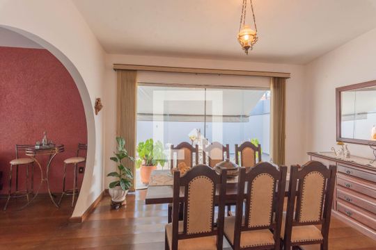 Sala de Jantar de casa à venda com 3 quartos, 300m² em Guarani, Campinas