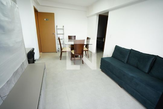 Apartamento para alugar com 2 quartos, 57m² em Setor Sudoeste, Goiânia